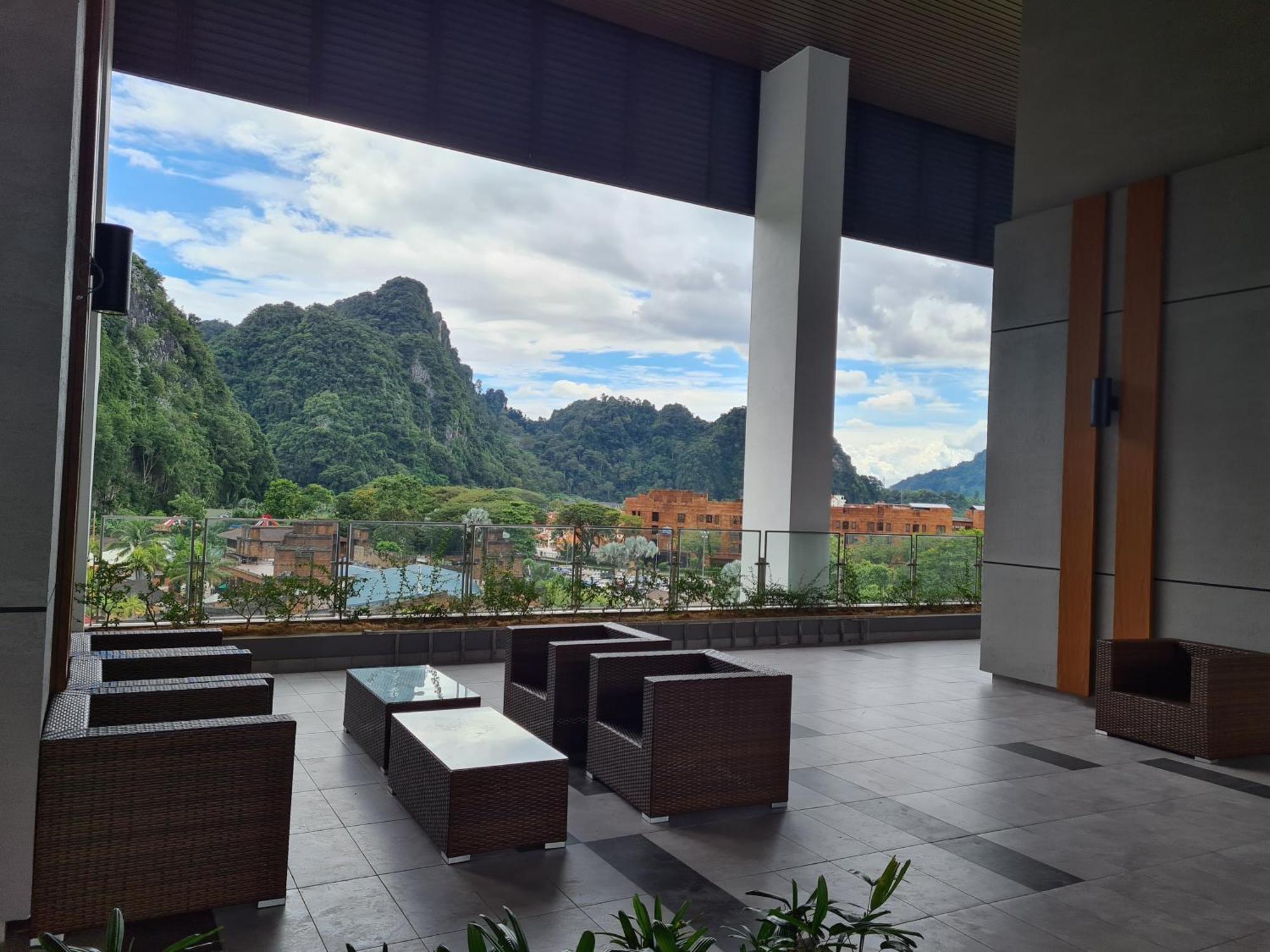 Sunway Onsen Suite Tambun Ipoh Mountain View Room photo